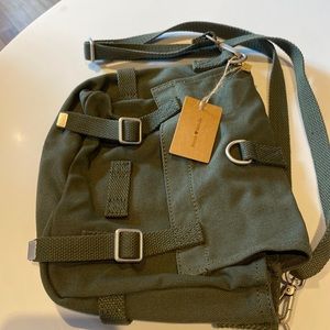 Brandy Melville Messenger Purse / Green